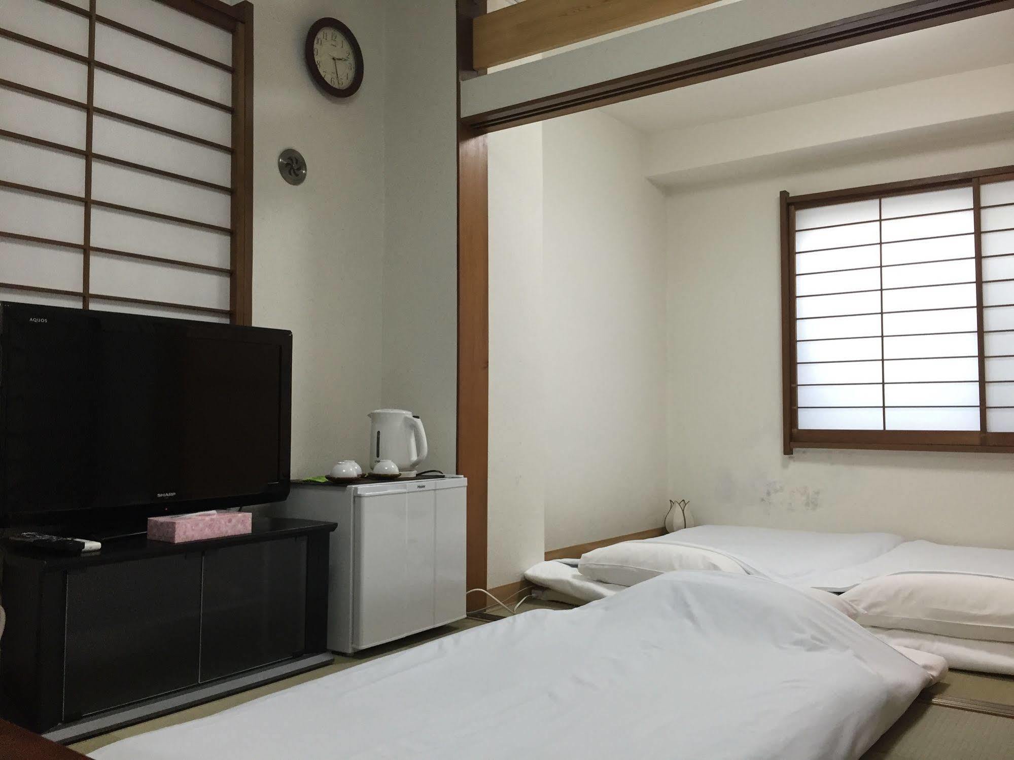 Hotel Shin Okubo Sekitei à Tōkyō Extérieur photo